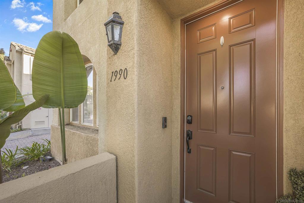 MLS #250043056SD image #22