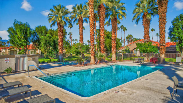 76677 Begonia Lane, Palm Desert, CA 92211