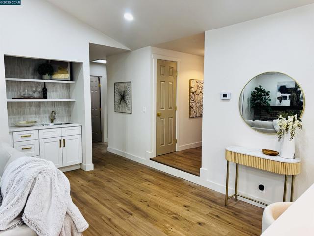 30 Greensboro Way, Antioch CA: https://media.crmls.org/mediaz/b6d39f9e-1cc5-4577-9c69-d7b29708bd47.jpg