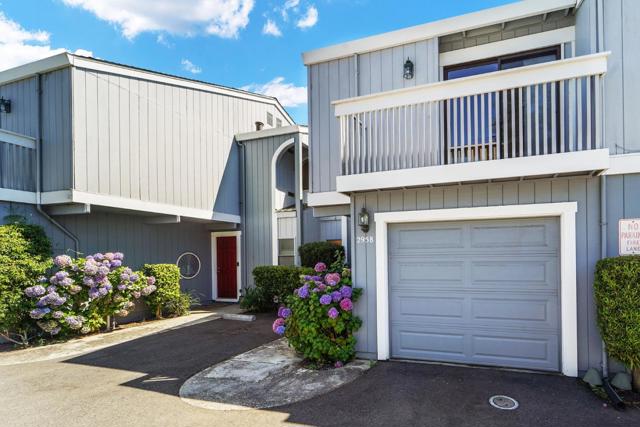 2958 Leotar Circle, Santa Cruz CA: https://media.crmls.org/mediaz/b6d3f325-3761-46d3-9a36-dc981f306e0a.jpg
