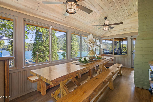 54186 Road 432, Bass Lake CA: https://media.crmls.org/mediaz/b6d41790-54e0-4850-a758-833fd0a11971.jpg