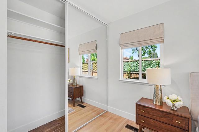 Image 38 of 68 For 710 Henderson Avenue