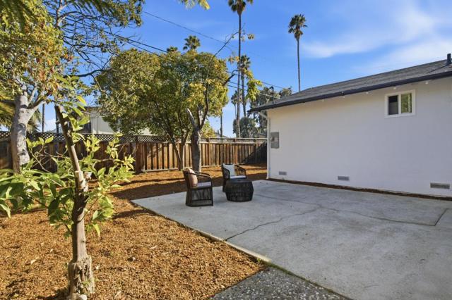 816 Marilyn Drive, Campbell CA: https://media.crmls.org/mediaz/b6d67c3b-766a-433b-8b6f-9f89aa931951.jpg