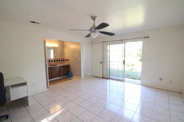 605 N Mildred Avenue, King City CA: https://media.crmls.org/mediaz/b6d7bca3-41d4-40b3-bf96-43a2f75d7d82.jpg