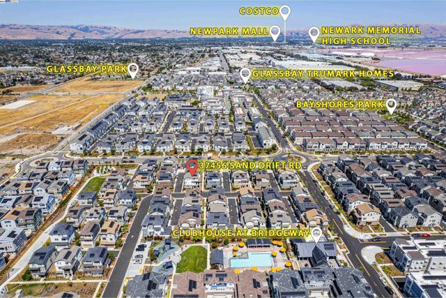 37456 Sand Drift Rd, Newark CA: https://media.crmls.org/mediaz/b6d7ec1e-566b-4ba0-8636-f246df0e1d5b.jpg