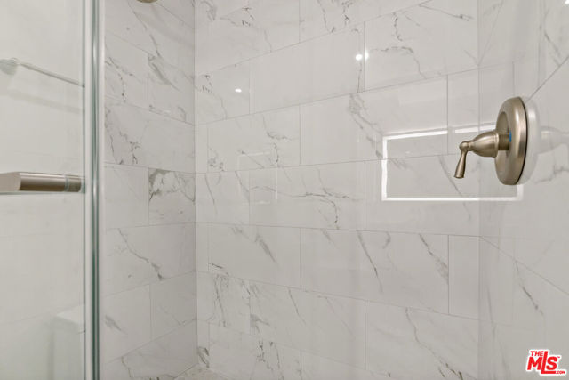 23906 1/2 Darbun Drive, Newhall CA: https://media.crmls.org/mediaz/b6d87b6f-92ab-4a89-b9b5-f29ce6b4cd15.jpg