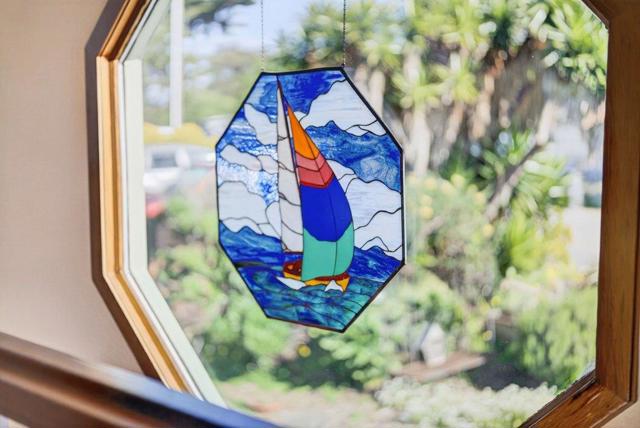 1 Gray Way, Watsonville CA: https://media.crmls.org/mediaz/b6d887d5-1202-4c2e-8290-2637fbd04571.jpg