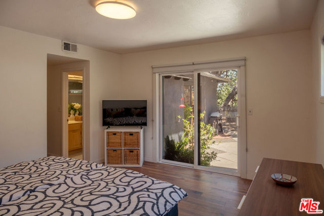 25166 Wheeler Road, Newhall CA: https://media.crmls.org/mediaz/b6d990cd-e65c-4c3b-8116-5017eb0ee313.jpg