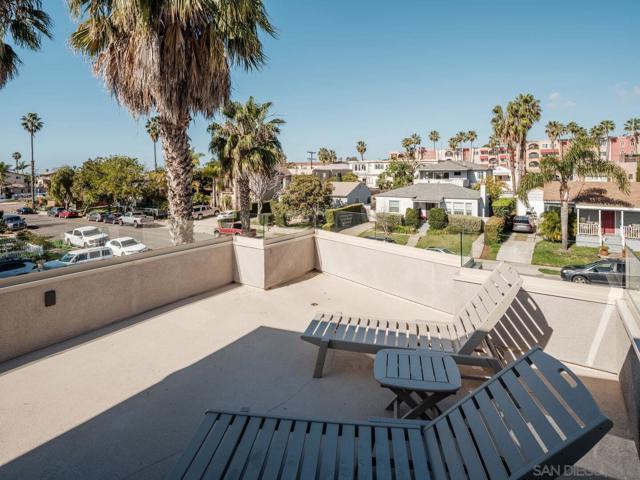 851 53 Sapphire, San Diego CA: https://media.crmls.org/mediaz/b6d9c0d9-652c-47e6-b551-6d2a95eb4d46.jpg