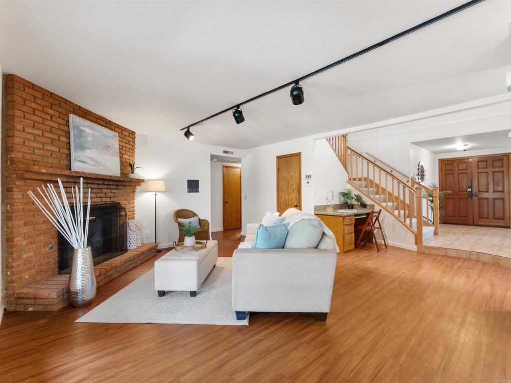 2646 Unicornio St - photo 14