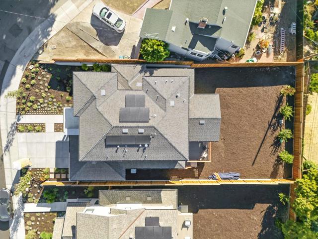 312 W 39th Avenue, San Mateo CA: https://media.crmls.org/mediaz/b6dae85e-73c8-4e93-828a-d8d6ac2a14a3.jpg