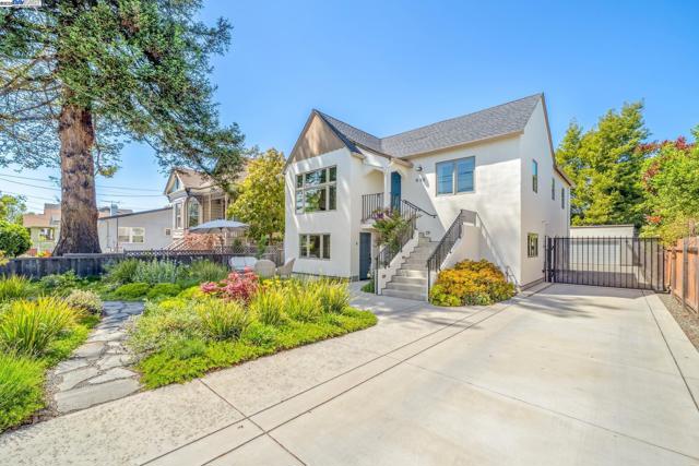 935 Lincoln Ave, Alameda CA: https://media.crmls.org/mediaz/b6dafa3d-1e5d-4b8e-8248-f785ccb06339.jpg