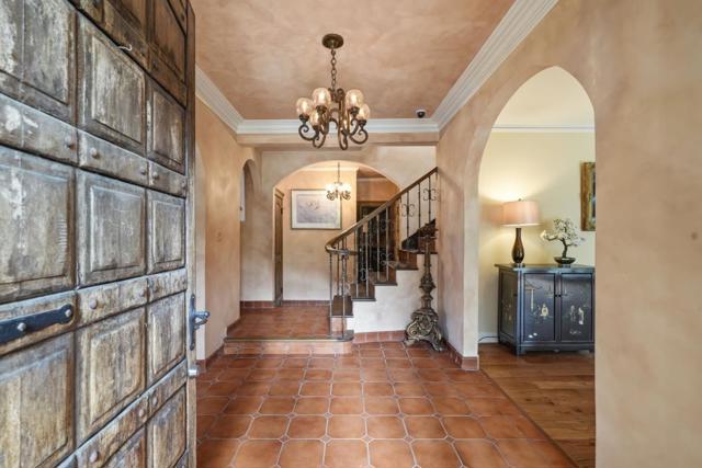 730 Hillsborough Boulevard, Hillsborough CA: https://media.crmls.org/mediaz/b6dca566-17a4-43a6-83e2-a4f1ec2470ab.jpg