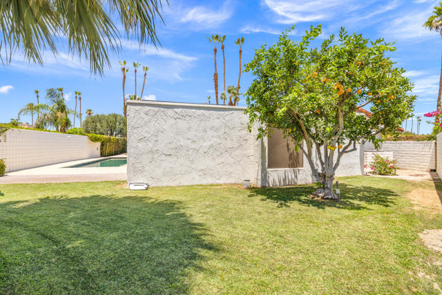 46428 War Bonnet Circle, Indian Wells CA: https://media.crmls.org/mediaz/b6ded25e-f6ae-4c4d-9abb-b5408975b503.jpg