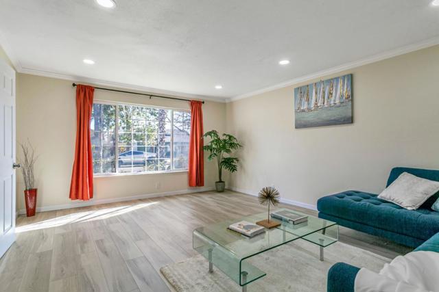 Image 14 of 41 For 6113 Del Canto Drive