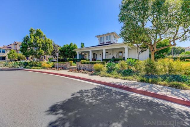 4314 Star Path Way, Oceanside CA: https://media.crmls.org/mediaz/b6e03011-39c2-4689-9df7-4317630b0927.jpg