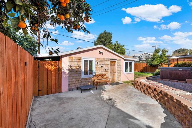 2152 54th, San Diego, California 92105, 3 Bedrooms Bedrooms, ,2 BathroomsBathrooms,Single Family Residence,For Sale,54th,240028203SD