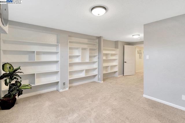 Image 33 of 44 For 8540 Bates Ct
