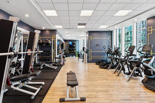 401 Harrison Street, San Francisco CA: https://media.crmls.org/mediaz/b6e24275-e3de-4a07-a19f-dc062f7e2a67.jpg