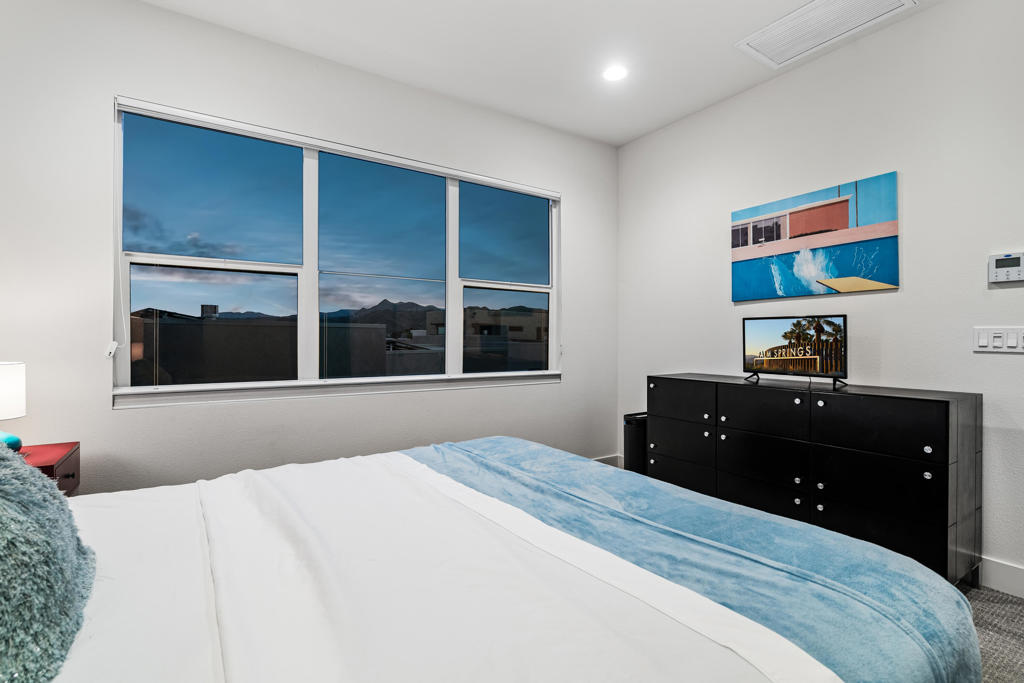 MLS #219138512PS image #31