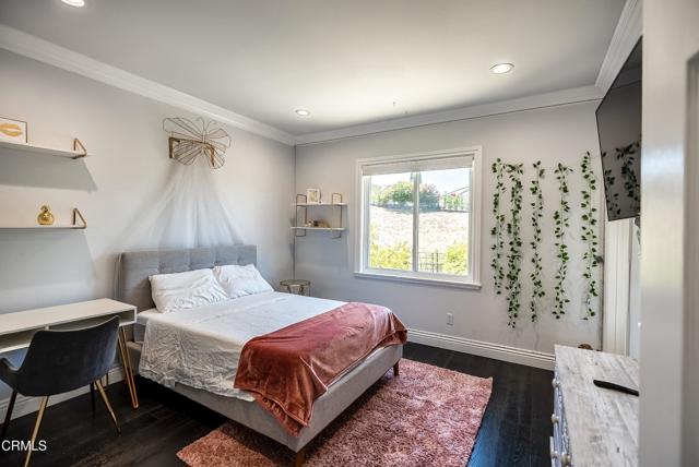 4414 Paseo Santa Rosa, Newbury Park CA: https://media.crmls.org/mediaz/b6e4a6b2-c714-48ba-96d1-cf63f0857225.jpg