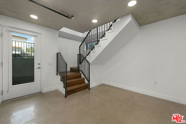 1250 N Fairfax Avenue, West Hollywood CA: https://media.crmls.org/mediaz/b6e4b0ca-f1c7-4094-8871-c6ac62f862be.jpg