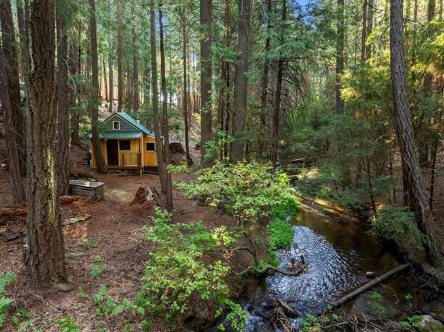 35425 Stonewall Drive, Shingletown CA: https://media.crmls.org/mediaz/b6e52018-138b-4136-9d89-39783aa26407.jpg