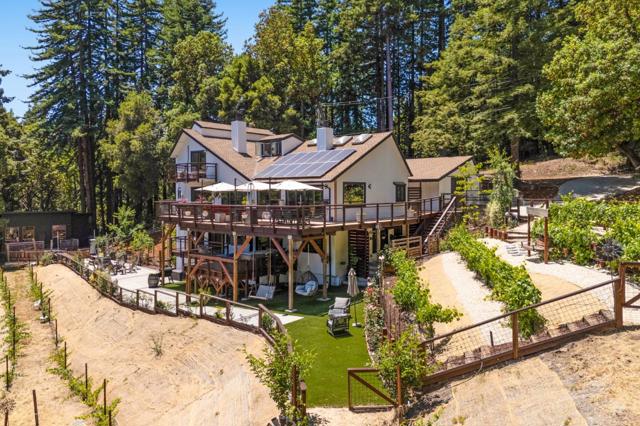 55 Hidden Meadow Lane, Scotts Valley CA: https://media.crmls.org/mediaz/b6e57381-3c4c-44a0-8571-7073b83f9c45.jpg