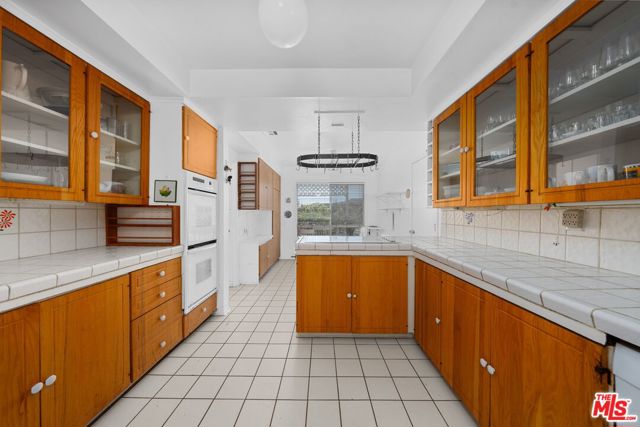 Drew Fenton | 370 Surfview Drive Pacific Palisades CA | MLS: 7385263 Drew Fenton | 370 Surfview Drive Pacific Palisades CA | MLS: 7385263