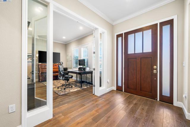 2135 Terra Bella Ct, Livermore CA: https://media.crmls.org/mediaz/b6e67fae-5d48-4011-a688-3c3f20c35efc.jpg