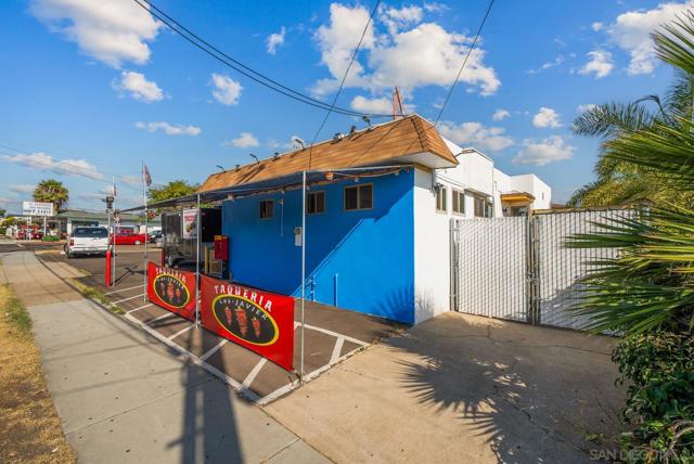 832 E 18Th St, National City, California 91950, ,Commercial Sale,For Sale,E 18Th St,250000917SD