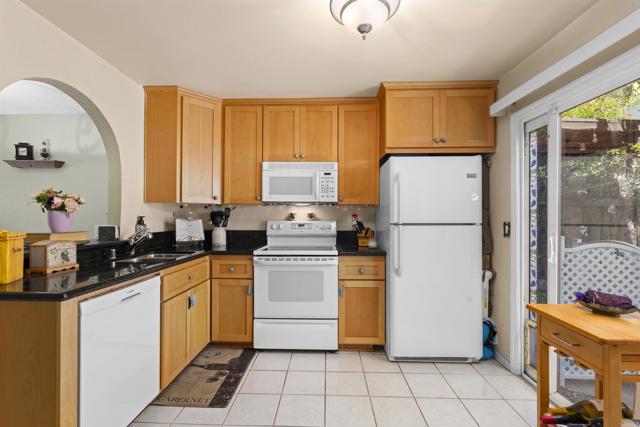 Photo #8: PTP2503325 Listing: Photo #8