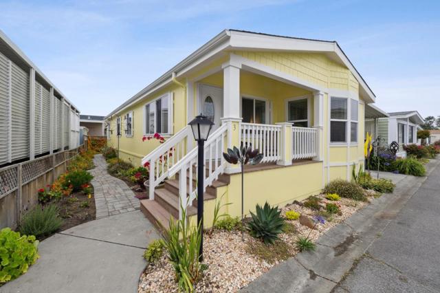 3 Coral Way, Half Moon Bay CA: https://media.crmls.org/mediaz/b6e7a02a-6d4d-44f7-912a-8bf2f4715cf3.jpg
