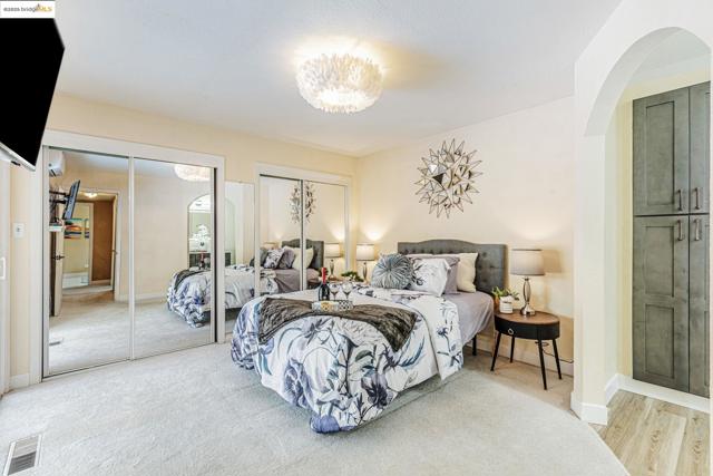 212 Matsqui Rd, Antioch CA: https://media.crmls.org/mediaz/b6e82a03-ce5d-468e-81d9-689ec2c251ff.jpg
