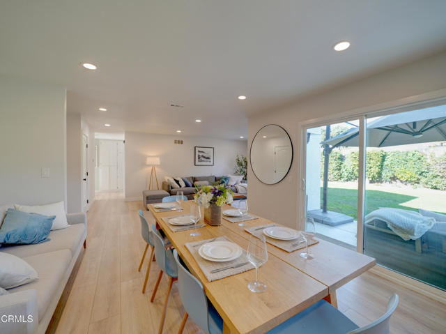 Detail Gallery Image 19 of 37 For 29047 Ironwood Ln, Saugus,  CA 91390 - 3 Beds | 3/1 Baths