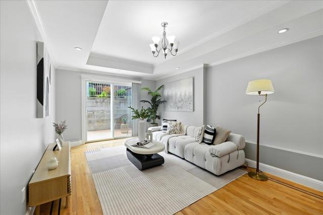 430 Hamilton Street, San Francisco CA: https://media.crmls.org/mediaz/b6ec0d77-a284-42a5-b6e6-af3b8a89f09a.jpg
