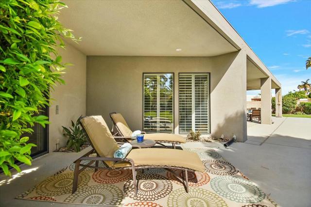 75765 Osage Trail, Indian Wells CA: https://media.crmls.org/mediaz/b6eccb75-8954-40e3-b48b-63b2fb391566.jpg