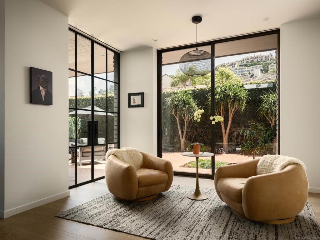 7747 Whitefield - photo 11