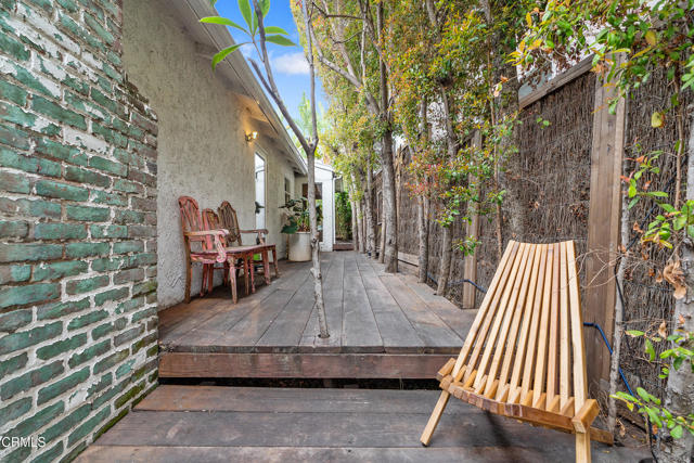 1949 Preston Avenue, Los Angeles CA: https://media.crmls.org/mediaz/b6ed1017-92c1-4300-a119-4ad4ab58a131.jpg