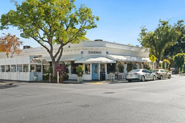 315 Homer Avenue, Palo Alto CA: https://media.crmls.org/mediaz/b6ee5bbf-b97a-4c48-b050-d1da84dbcc06.jpg
