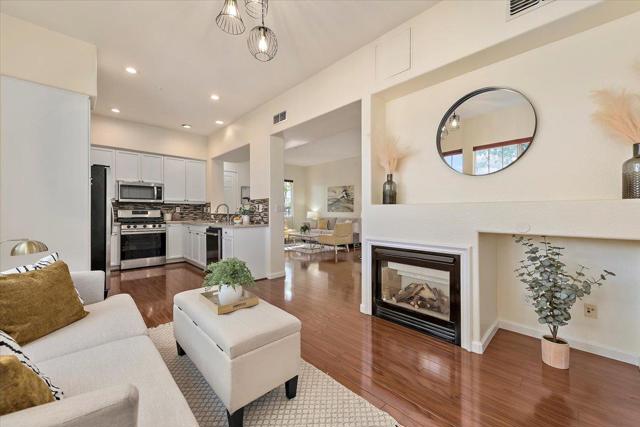 896 Towne Drive, Milpitas CA: https://media.crmls.org/mediaz/b6eeb065-6ac4-49e7-86f8-801ec68c24ab.jpg