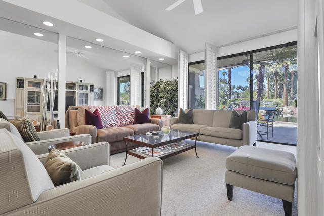 47 Ponderosa Circle, Palm Desert, CA 92211