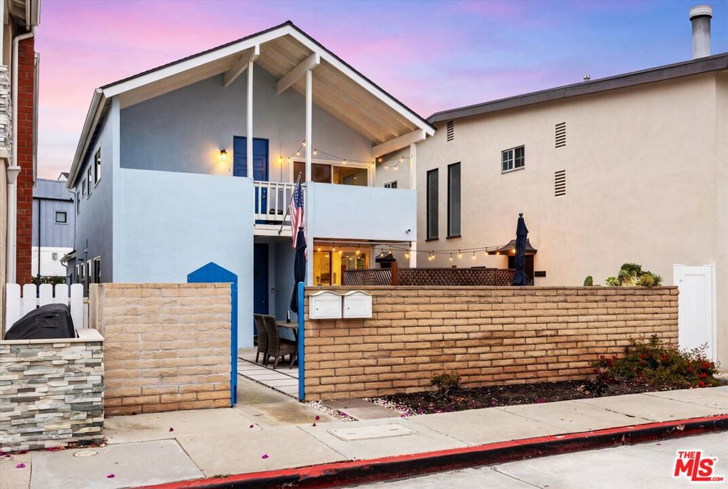 Multifamily at 211 Cypress Street