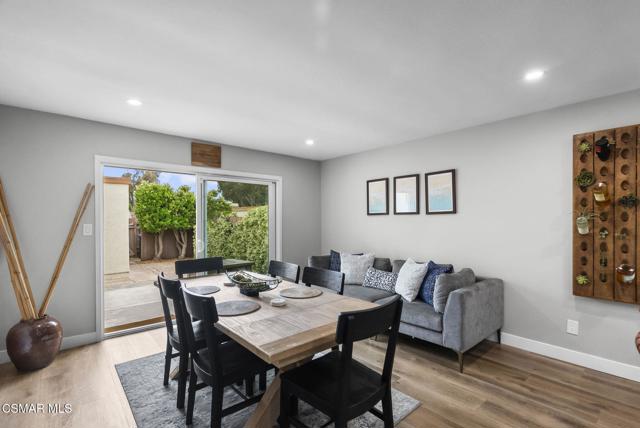 32140 Watergate Road, Westlake Village CA: https://media.crmls.org/mediaz/b6f18cbe-2c6a-4bfd-b927-78783597946c.jpg