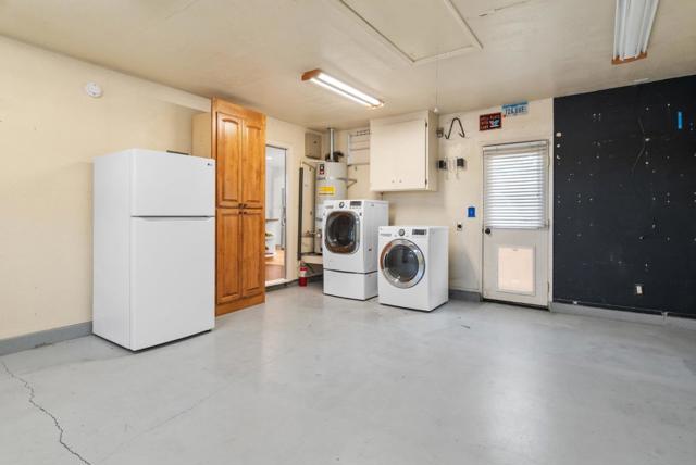 1380 Welburn Avenue, Gilroy CA: https://media.crmls.org/mediaz/b6f293a4-9021-4b6f-b11a-19d8a583daf6.jpg