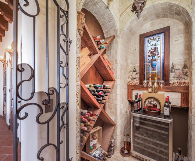 18113 El Brazo, Rancho Santa Fe CA: https://media.crmls.org/mediaz/b6f3209c-09ae-4a02-80a7-833778ca7fe8.jpg