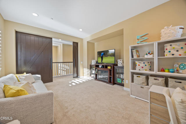 Detail Gallery Image 29 of 73 For 627 E Orange Blossom Way, Azusa,  CA 91702 - 4 Beds | 4/1 Baths