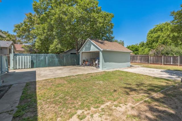 523 Hull Avenue, San Jose CA: https://media.crmls.org/mediaz/b6f41e07-c603-4bd2-9e98-29e475e4643b.jpg
