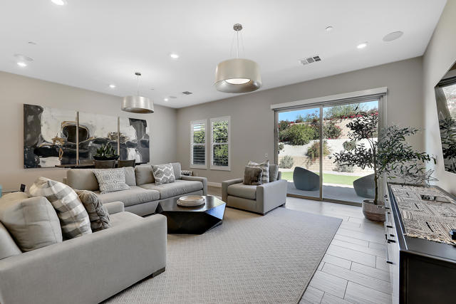 81320 Thunder Gulch Way, La Quinta CA: https://media.crmls.org/mediaz/b6f4d921-f725-4282-9a24-005c769bdb59.jpg