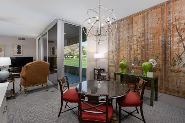 74 Lakeview Drive, Palm Springs CA: https://media.crmls.org/mediaz/b6f55ab6-d721-4346-b7f7-537552cac6f2.jpg